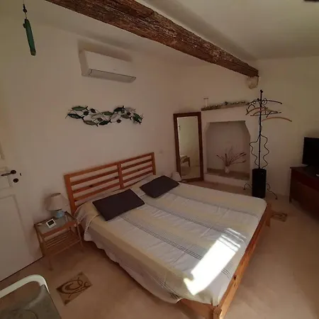 L'angolo Fiorito Apartmán Ugento