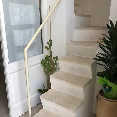 L'angolo Fiorito Apartment